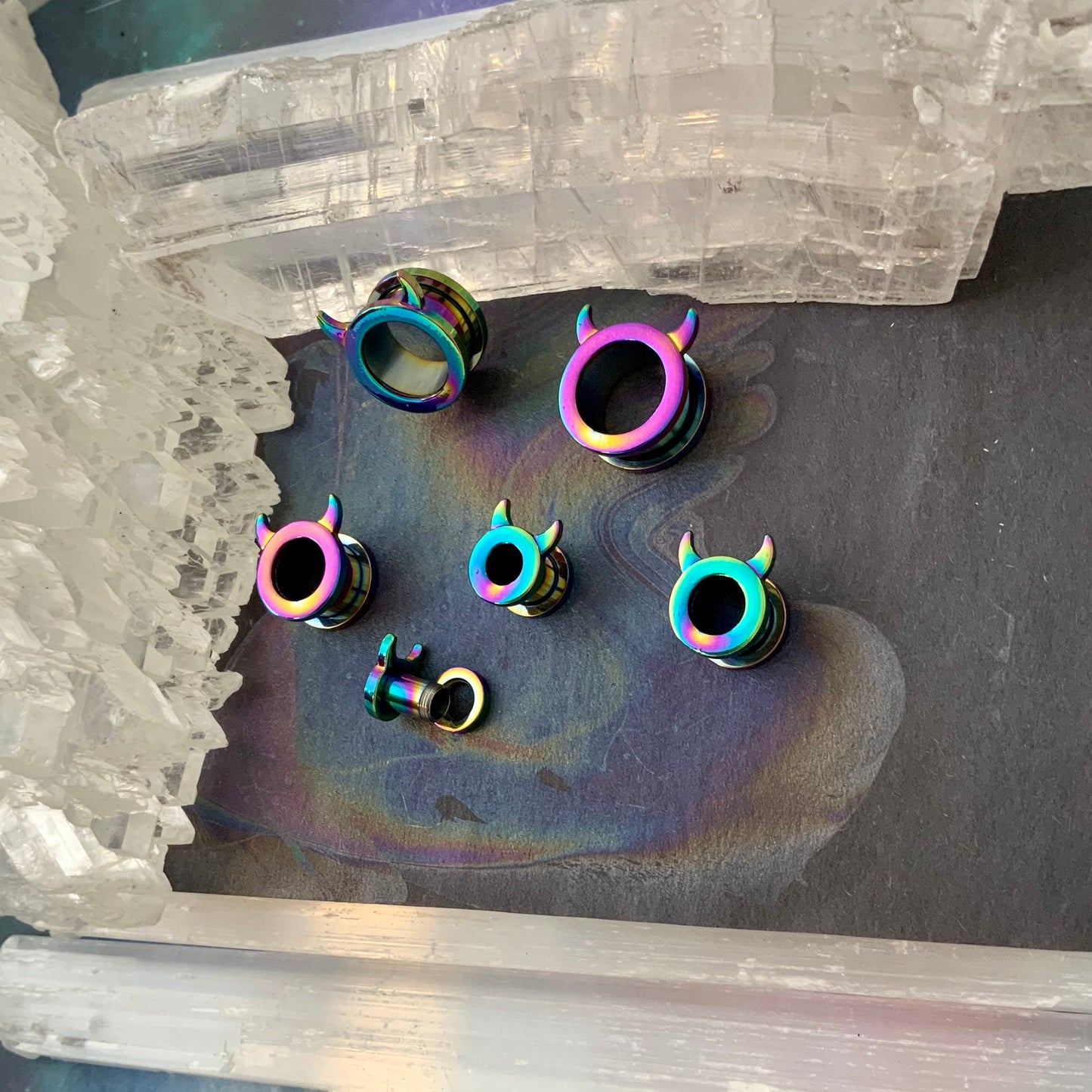 Neo Devil Horns Steel Tunnels